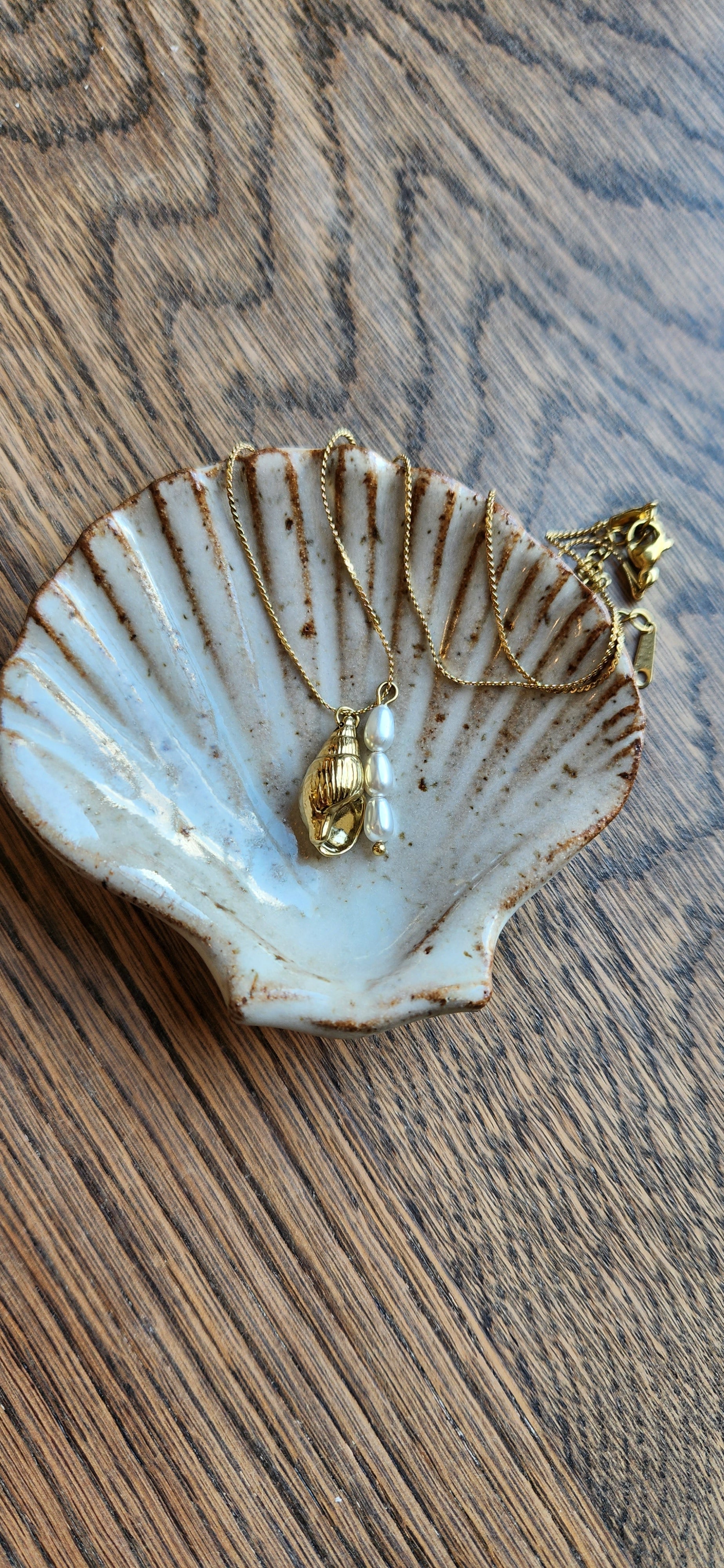 Gold Shell Necklace